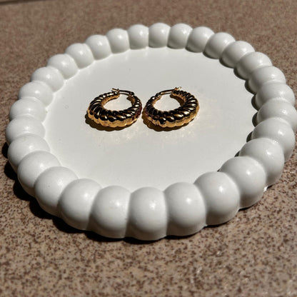 Sun curl hoops